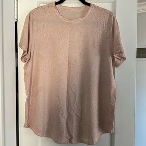 Lululemon Love Crewneck tee size 14